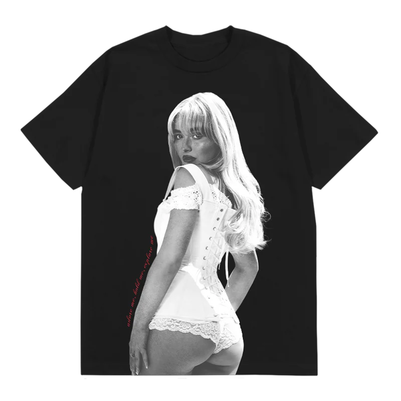 Short n' Sweet Tour Adore Me Tee - Sabrina Carpenter - platenzaak.nl